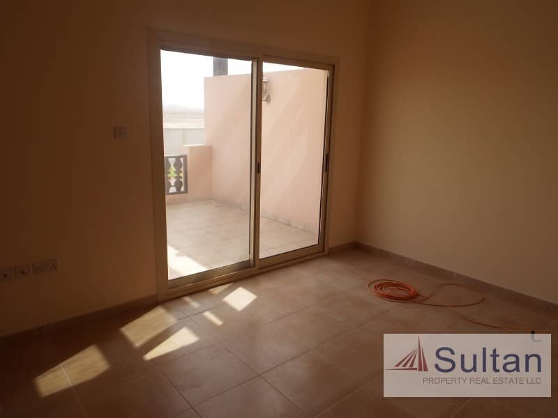 Spectacular 3 Bed Pool View Great Price Spectacular 3 Bed Pool View Great Price