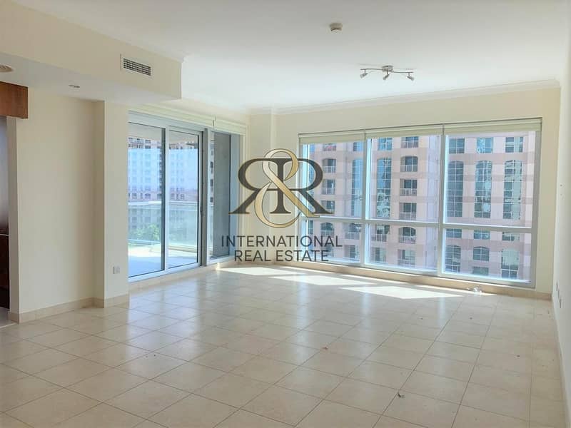 Spacious 1 Bedroom with Huge Balcony|Best Location