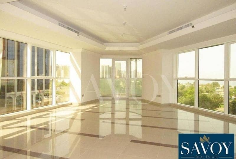 Spacious 3BR+M Sea View Flat For Rent  .