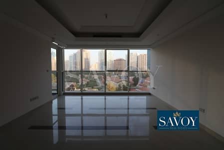 Spacious & Lovely 2BR Flat For Rent in Corniche . Spacious & Lovely 2BR Flat For Rent in Corniche .