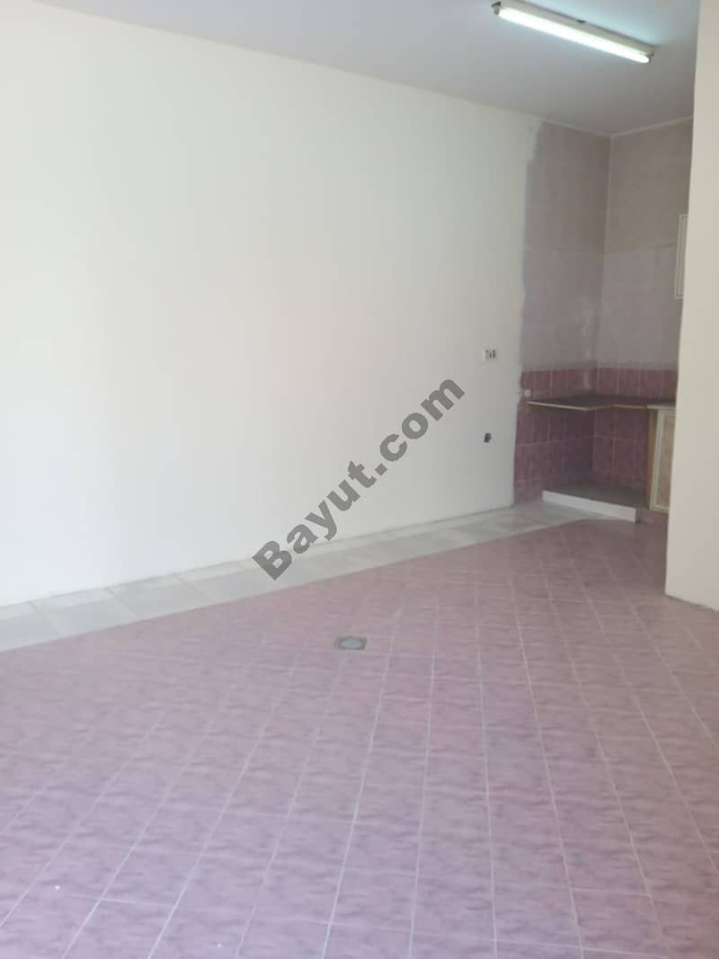 Spacious Studio for Rent in Al Shamkha 15k Yearly!!