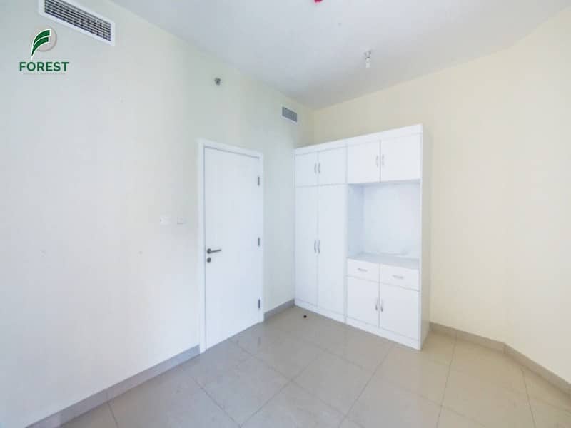 Spacious 3BR with Marina and Sea Views Unfurnished Spacious 3BR with Marina and Sea Views Unfurnished