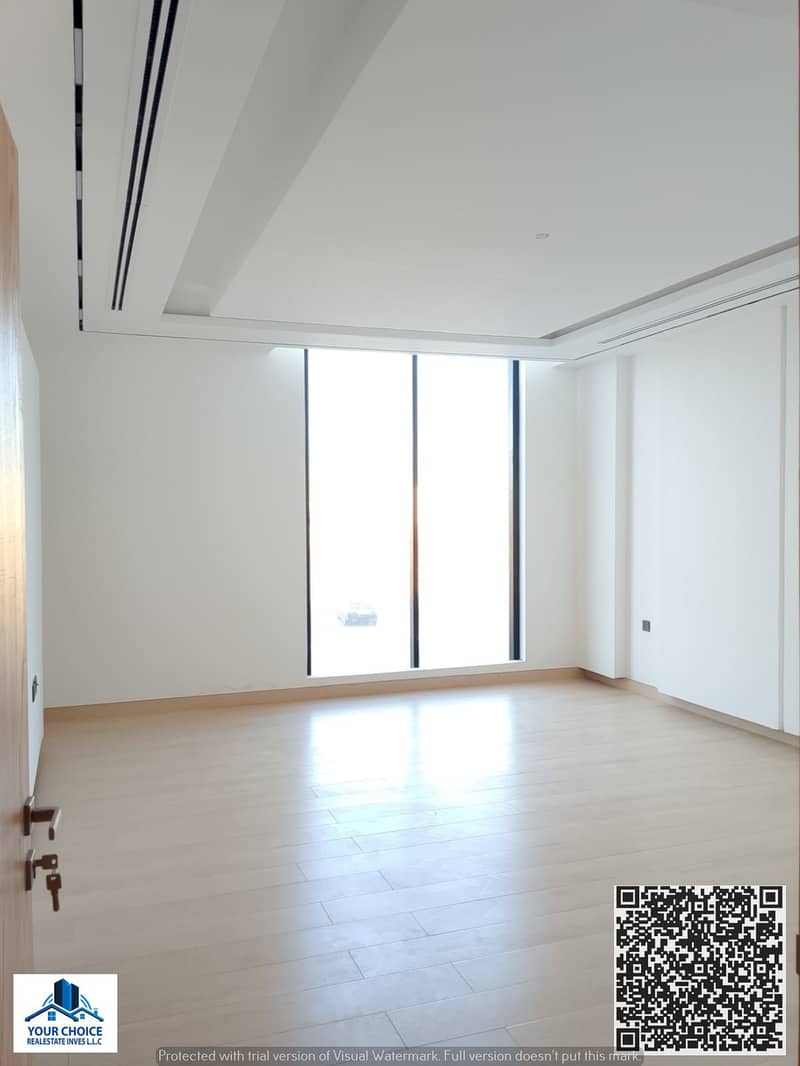 5 0fddfe8f-5235-4dd6-a11e-9c9fa841461d. jpg