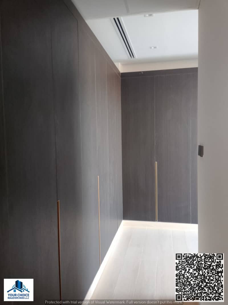 7 6af64a2e-a231-405f-912d-baae455ee7e7. jpg