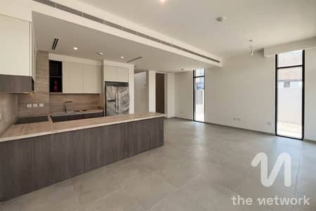 4 Bedroom Townhouse for Rent in Mudon, Dubai - Vacant and Ready | Big plot | G+1 4 Bedroom Townhouse for Rent in Mudon, Dubai - Vacant and Ready | Big plot | G+1