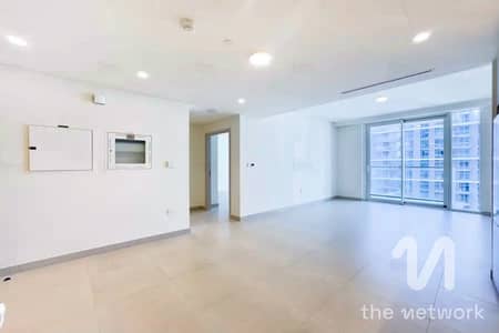 1 Bedroom Apartment for Rent in Dubai Harbour, Dubai - Large Layout | Brand New | Chiller Free