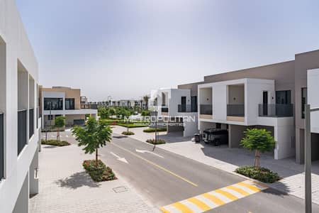 3 Bedroom Townhouse for Sale in Arabian Ranches 3, Dubai - Skylight | Corner Spacious | Facing Greenbelt 3 Bedroom Townhouse for Sale in Arabian Ranches 3, Dubai - Skylight | Corner Spacious | Facing Greenbelt