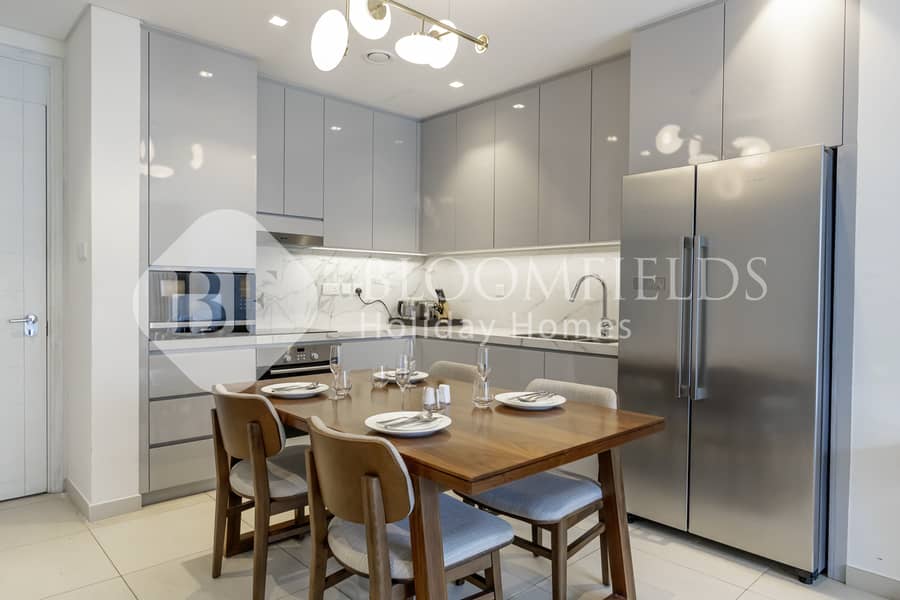 9 Dining - Kitchen 1. jpg