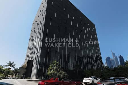 Office for Rent in Jumeirah Lake Towers (JLT), Dubai - Brand New Office | Premium Amenities | Freezone