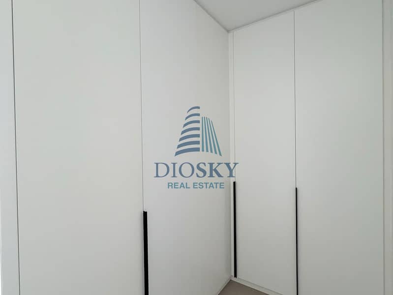 11 Image 11