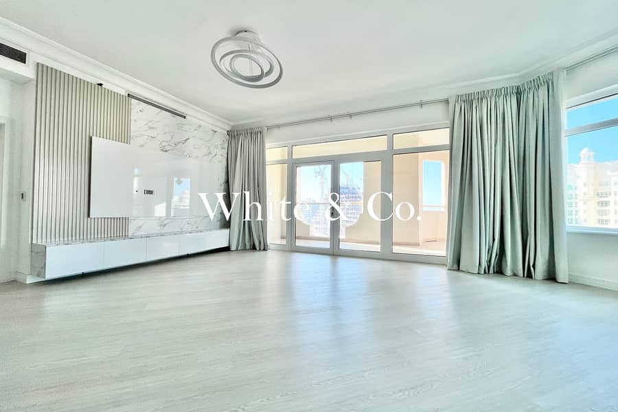 Upgraded | Vacant + High Flr | 2 Parking Upgraded | Vacant + High Flr | 2 Parking