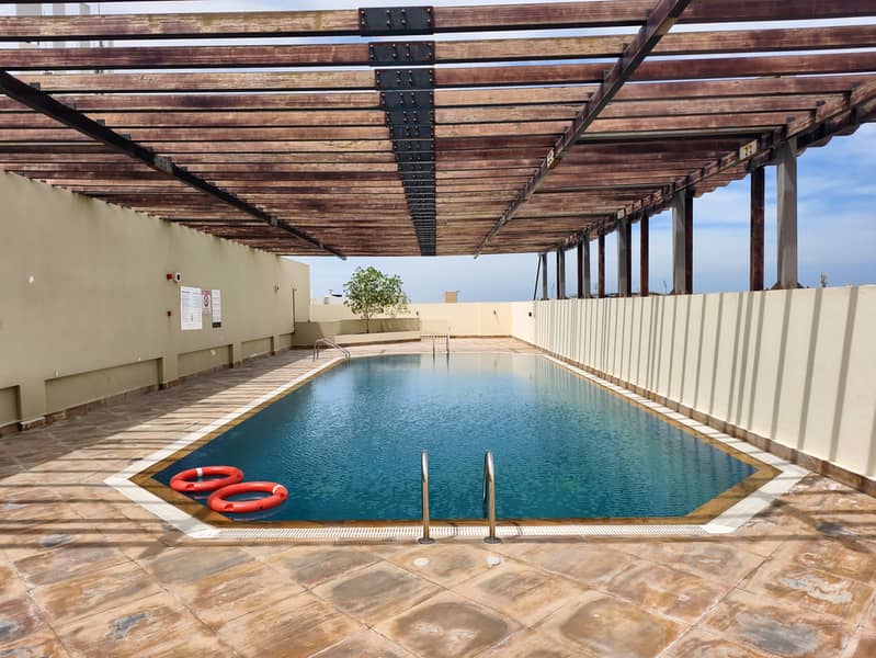 9 Swimming pool. jpg