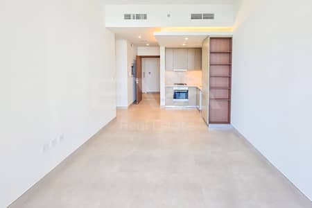 1 Bedroom Apartment for Sale in Business Bay, Dubai - NEWLY HANDED OVER | BIG LAYOUT | EXCLUSIVE UNIT 1 Bedroom Apartment for Sale in Business Bay, Dubai - NEWLY HANDED OVER | BIG LAYOUT | EXCLUSIVE UNIT