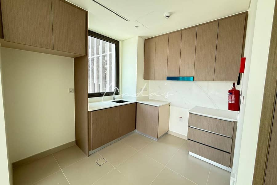 6 images image img