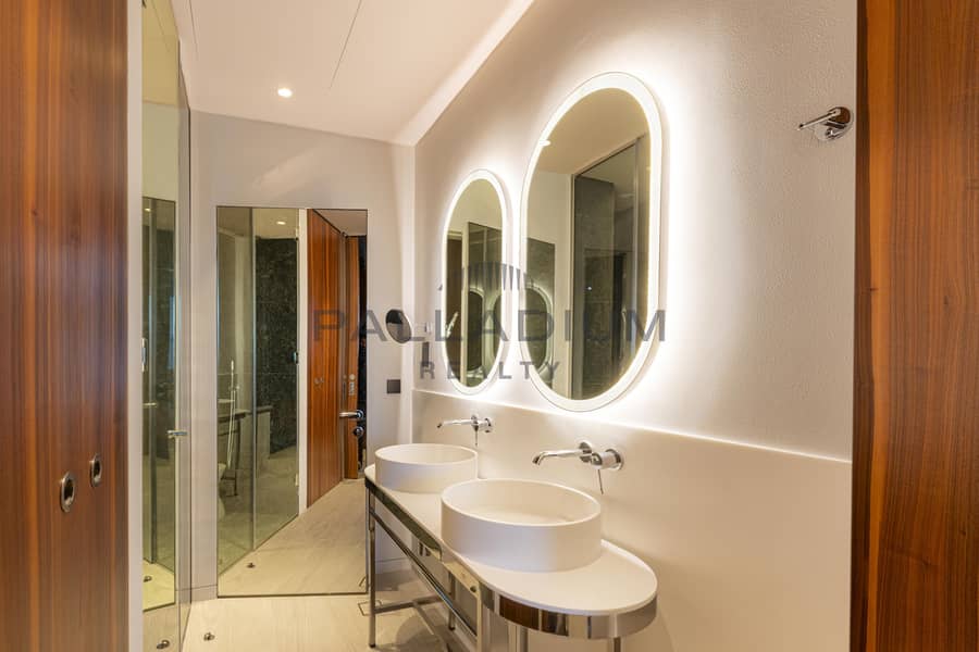Fully Furnished 1 BR| High Floor |Close Dubai Mall - Image 14