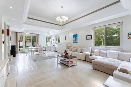 4 Bedroom Townhouse for Sale in Dubai Sports City, Dubai - CORNER TOWNHOUSE | MOVE-IN READY | UPGRADED 4 Bedroom Townhouse for Sale in Dubai Sports City, Dubai - CORNER TOWNHOUSE | MOVE-IN READY | UPGRADED