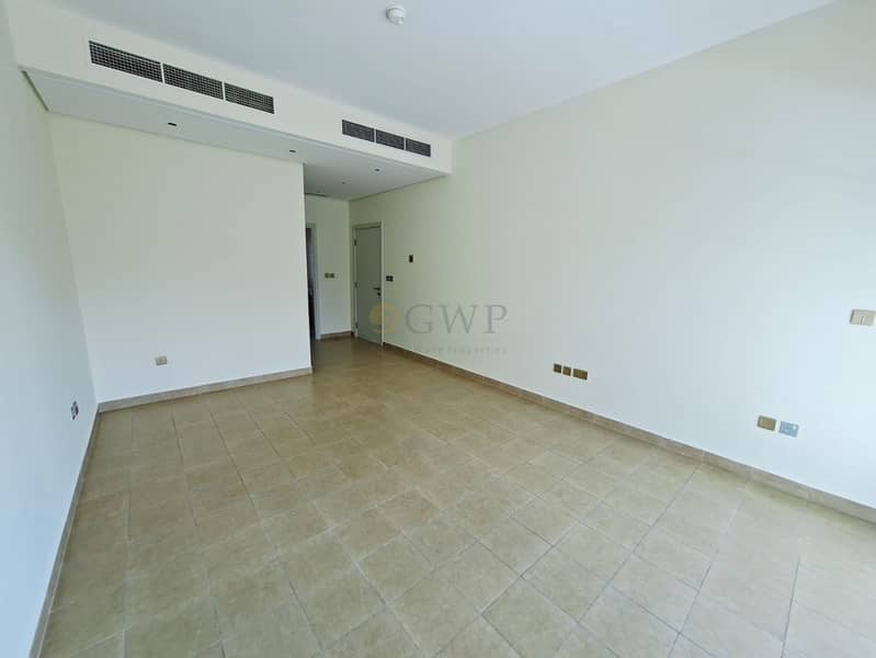 Best Price in Town | Massive Garden | Well Kept - View 4