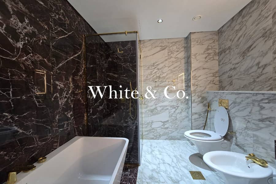 Unique Layout | Directly on Metro | Luxury - Image 9
