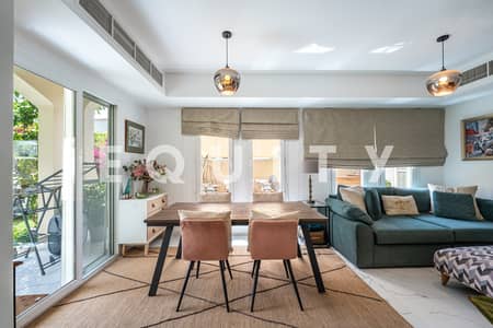 2 Bedroom Villa for Sale in The Springs, Dubai - Fully Renovated | Pool Backing | Vacant | 4E 2 Bedroom Villa for Sale in The Springs, Dubai - Fully Renovated | Pool Backing | Vacant | 4E