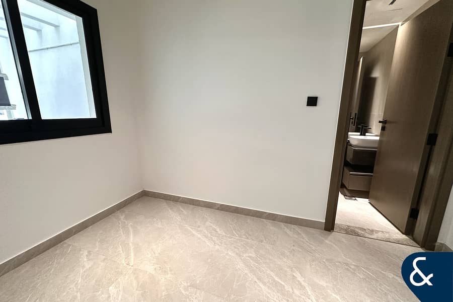 Best Price Available | Brand New | Vacant - Image 8