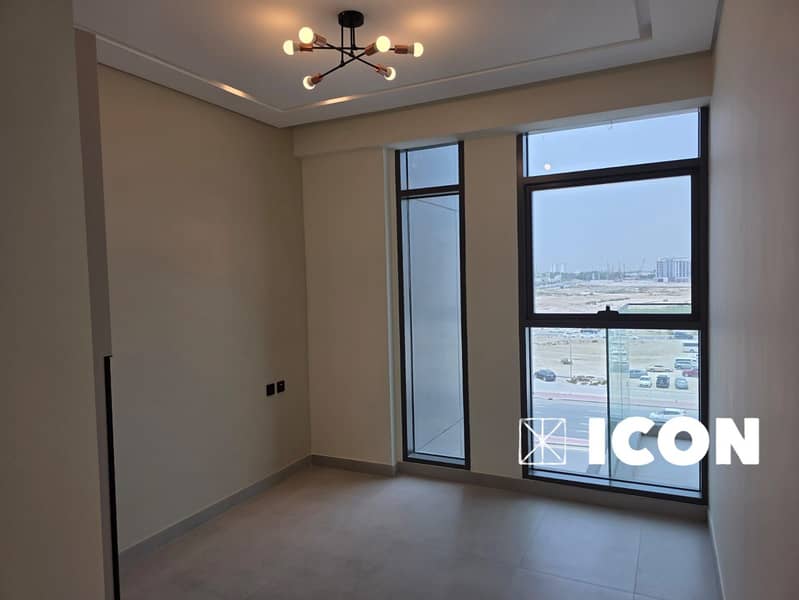 Just Handed over | Amenity Rich | Vacant Ready - Image 8