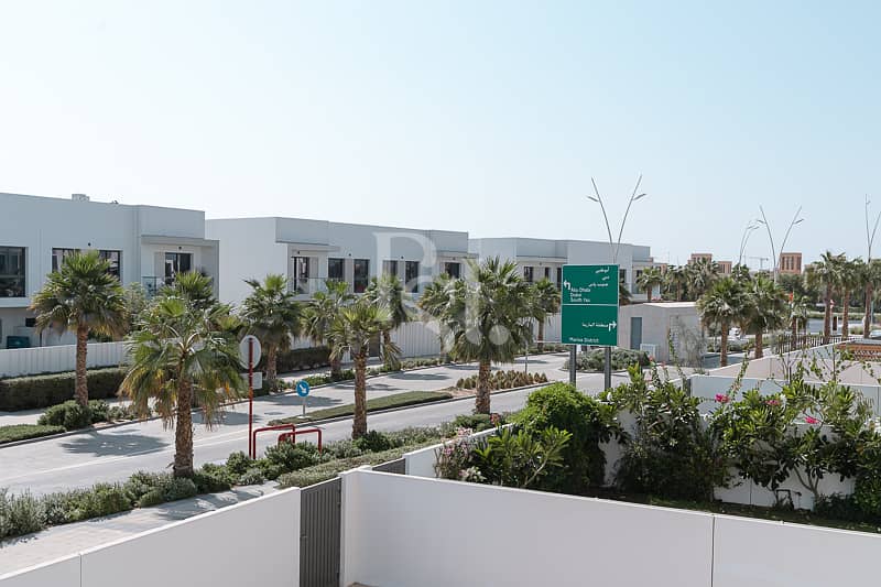10 yas-acres-yas-island-abu-dhabi-community-view (2). JPG