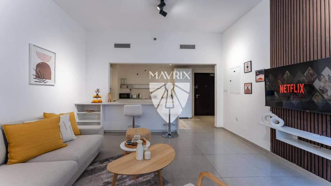 Upgraded | Fully Furnished | Seaside Living Upgraded | Fully Furnished | Seaside Living