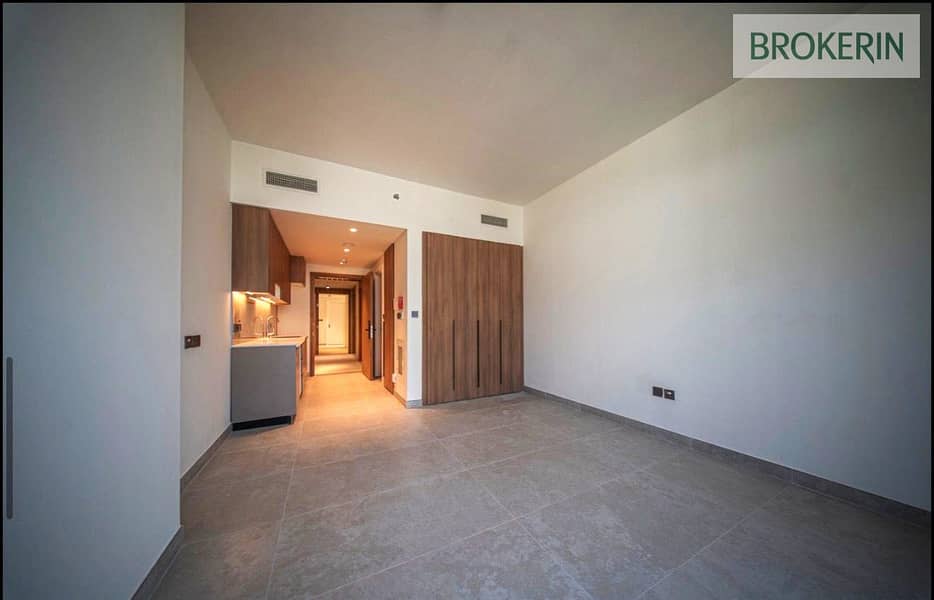 Unique + Minimalist Design | Good Investment - Image 3