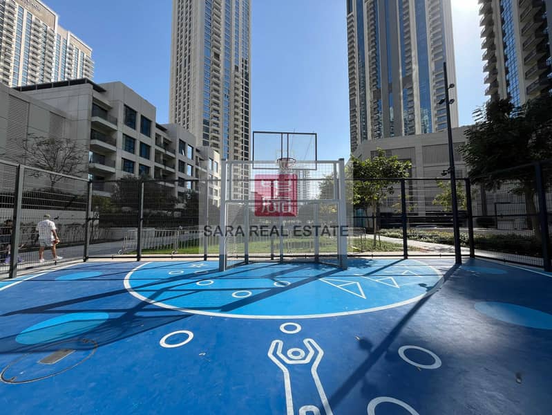 26 4.3 Fitness Plaza. JPG