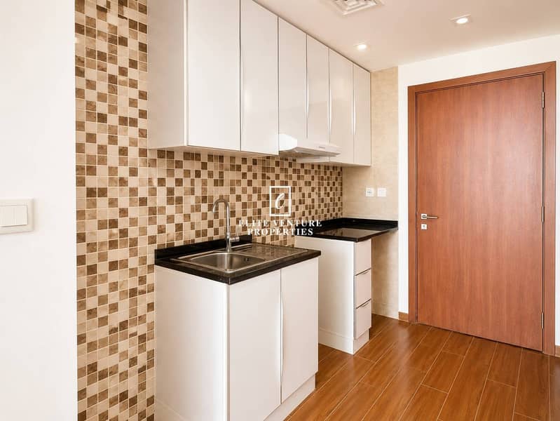 HIGH FLOOR | PRIME LOCATION | BEST DEAL HIGH FLOOR | PRIME LOCATION | BEST DEAL