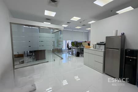Office zum zum Verkauf in Barsha Heights (Tecom), Dubai - Büro in Barsha Heights (Tecom),I-Rise Tower, 2240730 AED - 15384570 Office zum zum Verkauf in Barsha Heights (Tecom), Dubai - Büro in Barsha Heights (Tecom),I-Rise Tower, 2240730 AED - 15384570