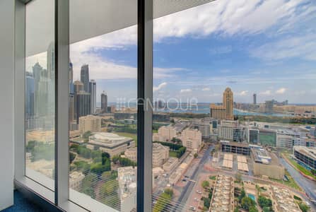 Luxury Office Fitted Partitioned On High Floor Luxury Office Fitted Partitioned On High Floor