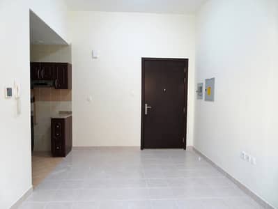 Studio for Rent in Deira, Dubai - compressed_IMG_0307. JPG Studio for Rent in Deira, Dubai - compressed_IMG_0307. JPG