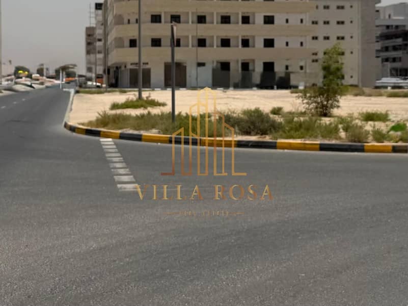 3 d4b3bce6-9a56-4ae2-92ba-eacc0e04ffe7. jpg