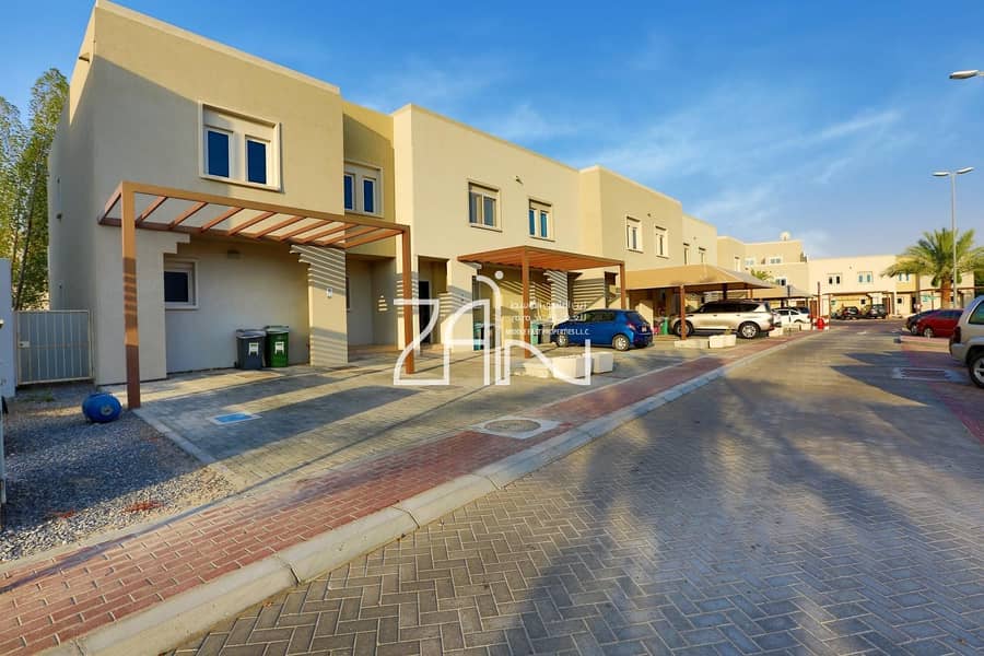 Fully Furnished! Single Row 4BR Villa with Garden Fully Furnished! Single Row 4BR Villa with Garden