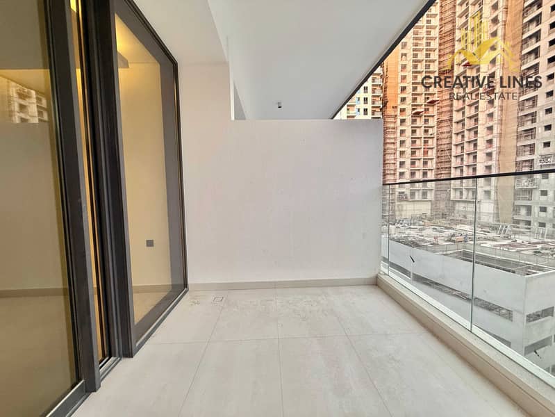 High Quality finishing || Brand new Studio || Pool view ,Gym , Parking|| - Image 8