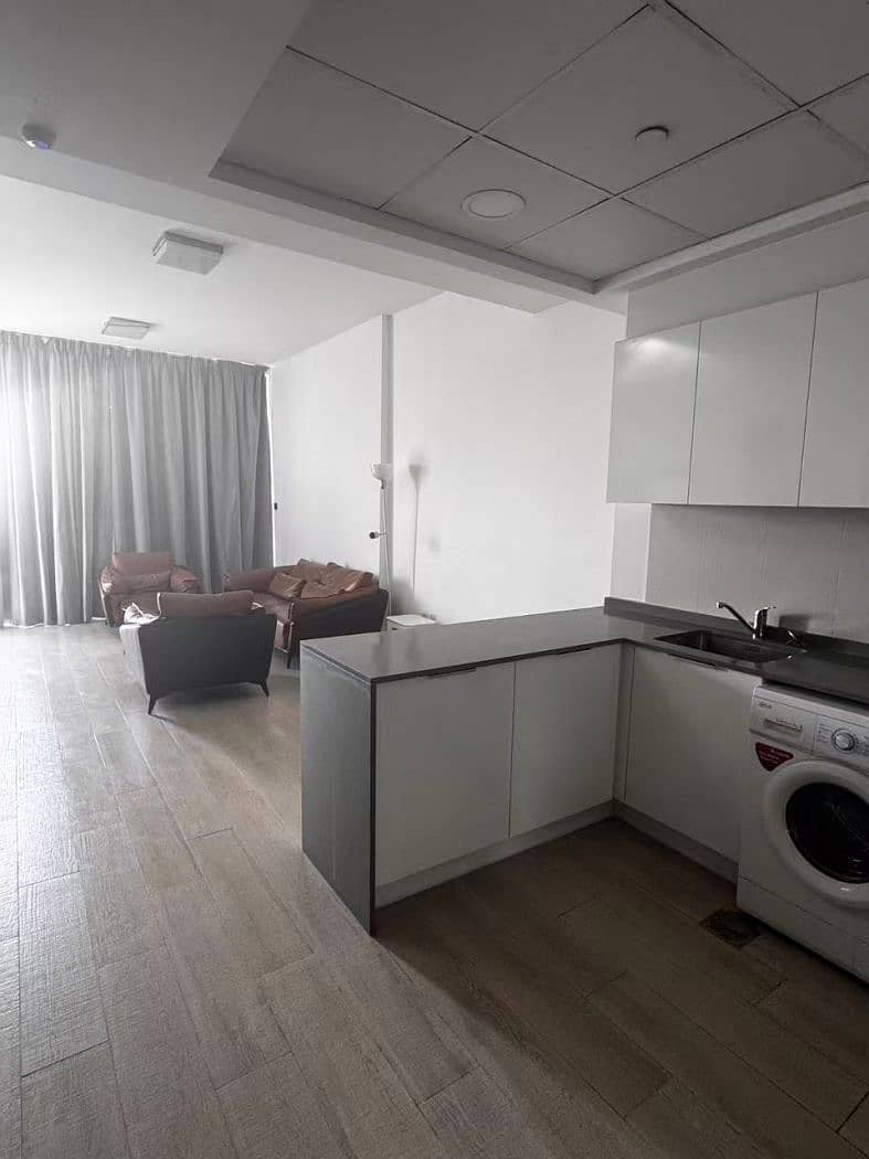 Fully Furnished 2BR / High Floor /Ready to Movein Fully Furnished 2BR / High Floor /Ready to Movein