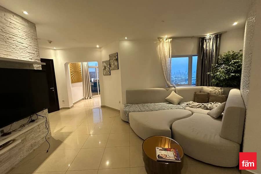 Renovated | Luxury | Spacious | High Floor Renovated | Luxury | Spacious | High Floor