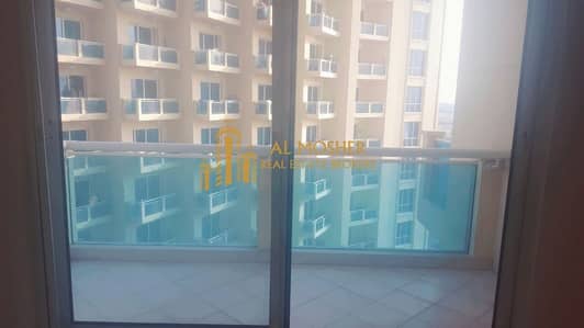 With Parking I Studio I Lago Vista A With Parking I Studio I Lago Vista A