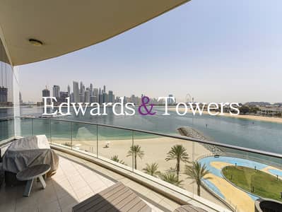 3 Bedroom Apartment for Rent in Palm Jumeirah, Dubai - Upgraded 3BR+M | Full Sea View | Furnished