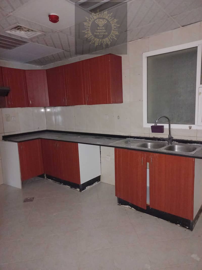 7 2BHK HORIZON T (1633SQFT) 6. jpg