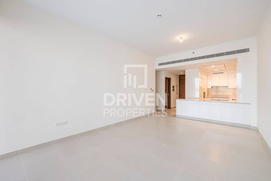 Spacious Layout with Canal View | Best Price Spacious Layout with Canal View | Best Price