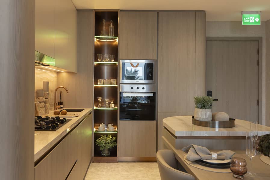 Marina Skyline 1-Bed | Iconic Versace Touch | Elegant Interiors | Cash Deal | Call Today! - Image 12