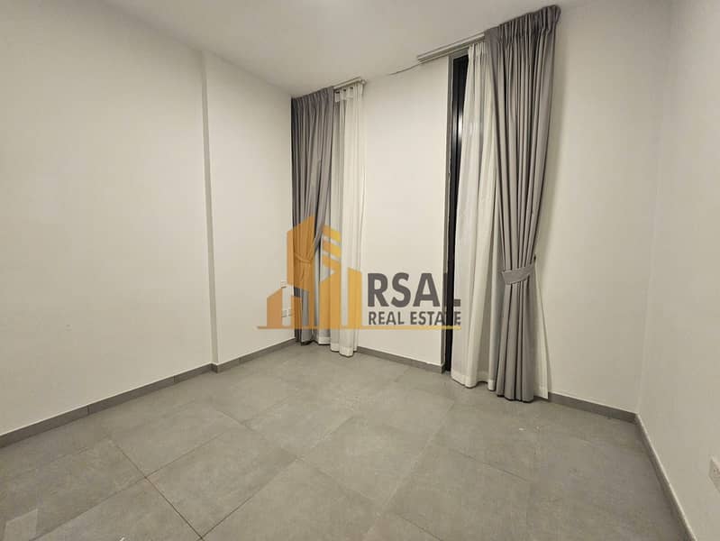 4 192320. jpg