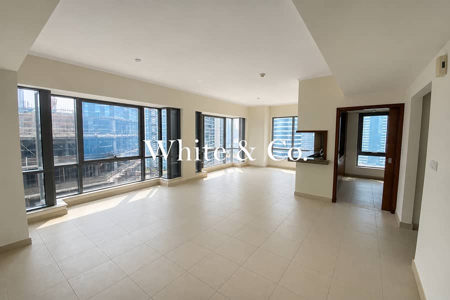 Vacant Soon | Well Maintained | Low floor Vacant Soon | Well Maintained | Low floor
