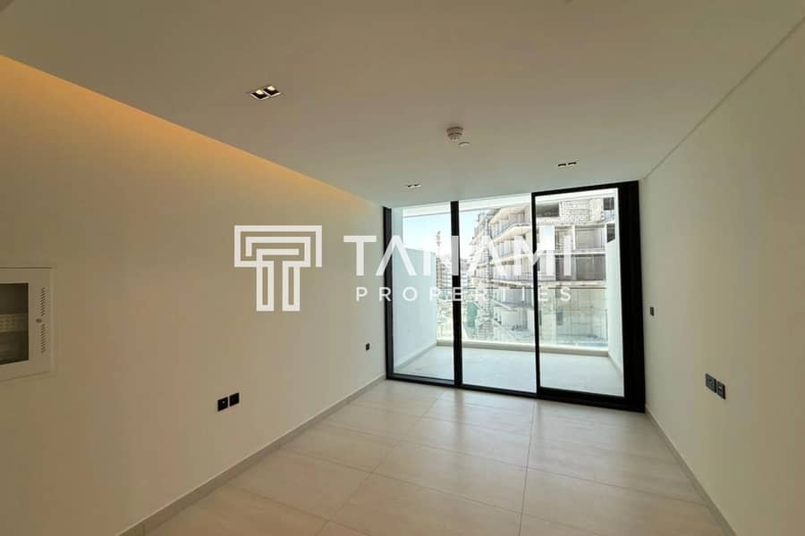 Pool View | Spacious Layout | Brand New - Image 3