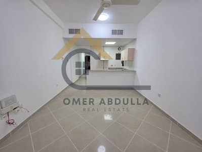 Studio for Rent in Muwaileh Commercial, Sharjah - 20250614_185915. jpg Studio for Rent in Muwaileh Commercial, Sharjah - 20250614_185915. jpg