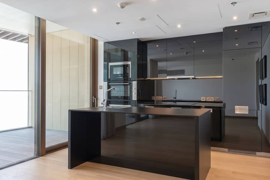 8 Unfurnished Rooms-3. jpg
