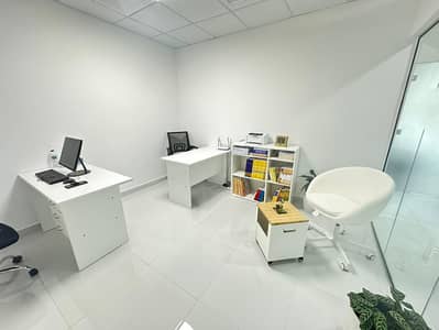 مکتب  للايجار في شارع الشيخ زايد، دبي - 6e15d8b2-51ba-4095-8ece-a850f76a7fd1. jpg