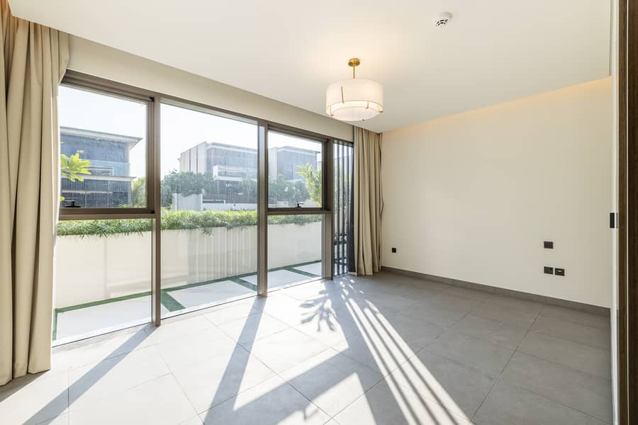 17 0L7A5125-HDR. jpg